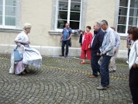 IMG24